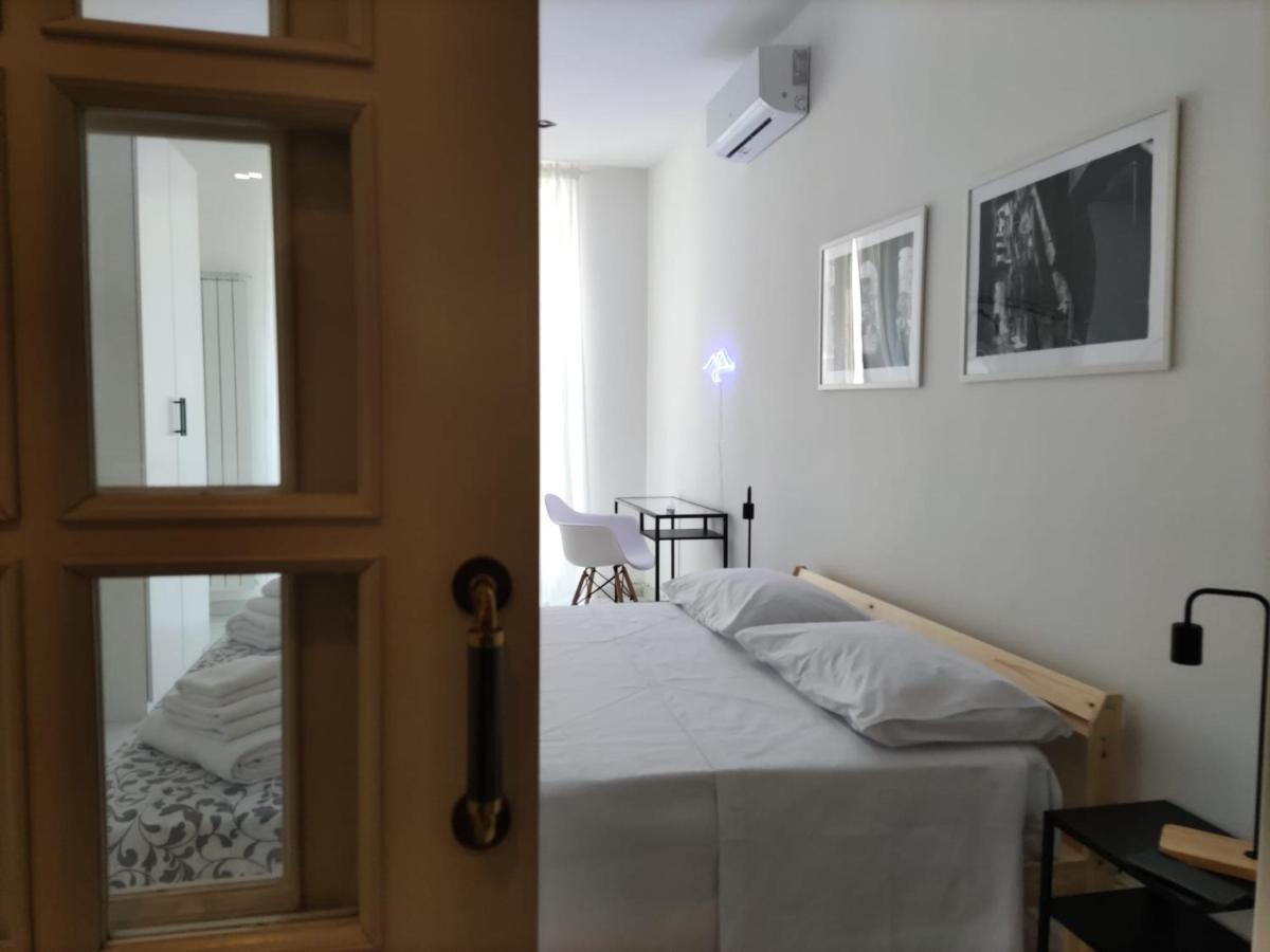 O'Tuocc A Chiaia Διαμέρισμα Νάπολη Εξωτερικό φωτογραφία